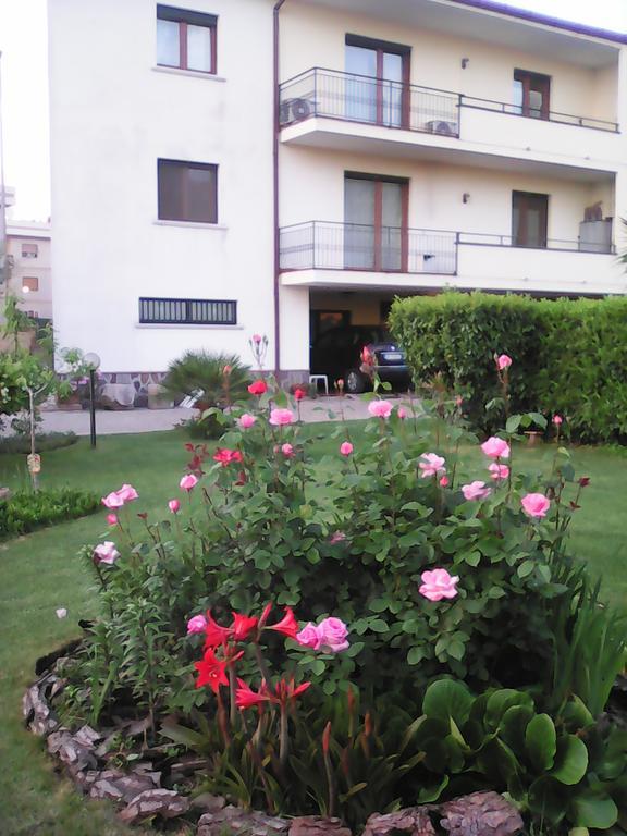 Casa Iovara Telese Esterno foto